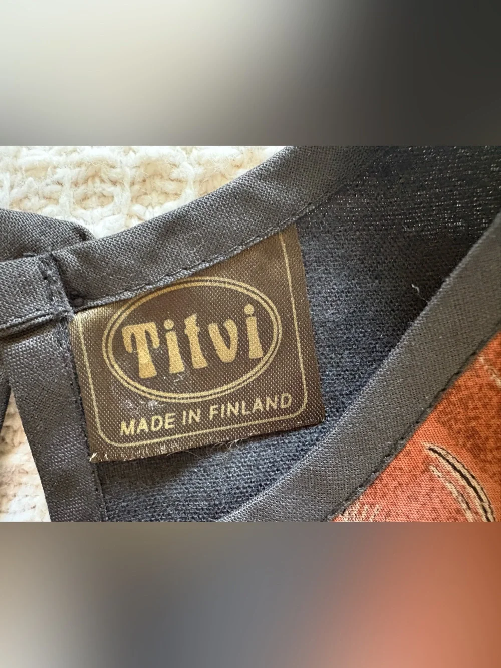 Hand made brown print & black cloth collar and belt set from Finland